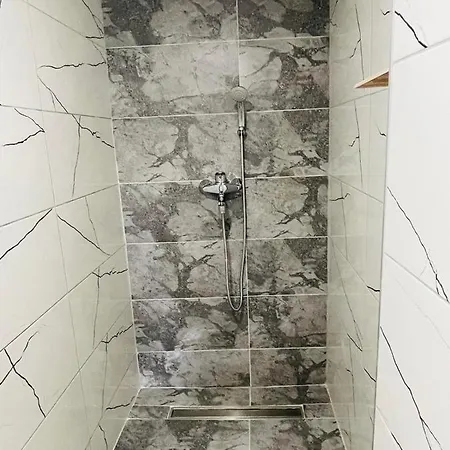 Ajla - Free Parking Appartamento