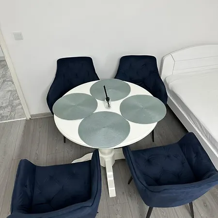 Ajla - Free Parking Apartman