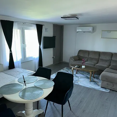 Apartment Ajla - Free Parking *