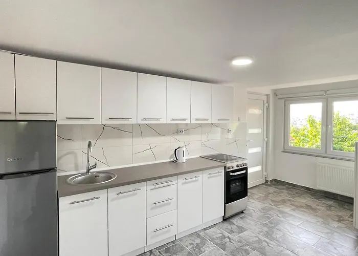 Ajla - Free Parking Sarajevo