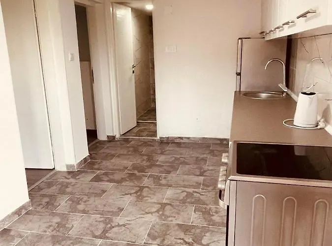 Ajla - Free Parking Apartman Sarajevo