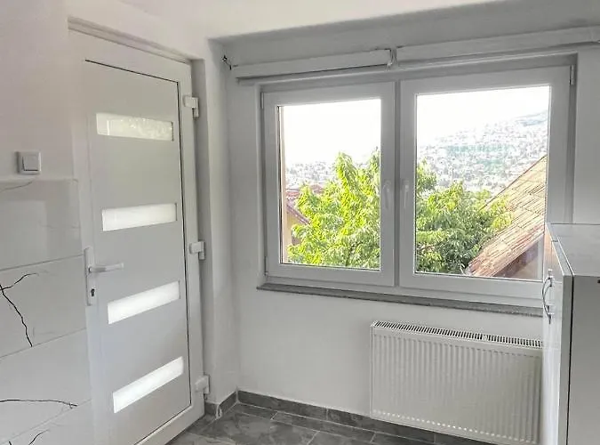 Ajla - Free Parking * Sarajevo