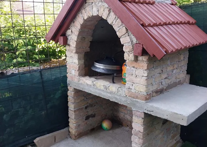 Ajla - Free Parking Сараево