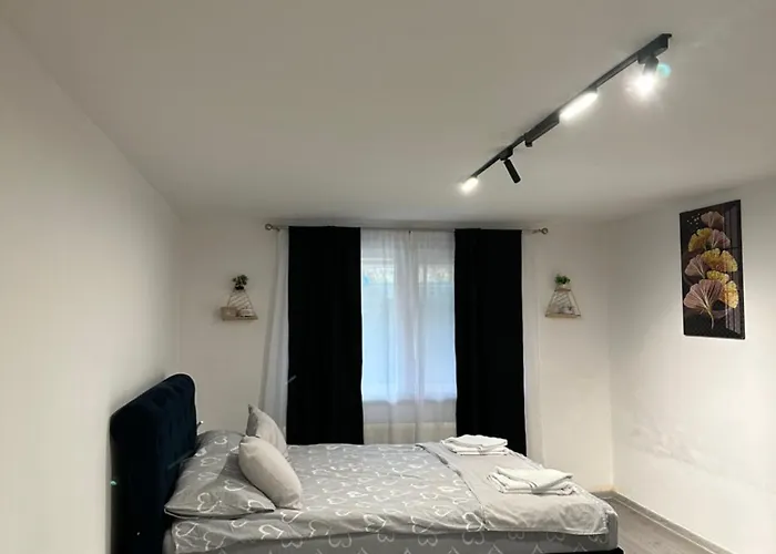 Ajla - Free Parking Apartman