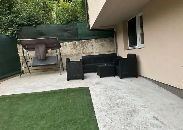 Ajla - Free Parking *